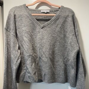White + Warren cashmere gray crop sweater size M